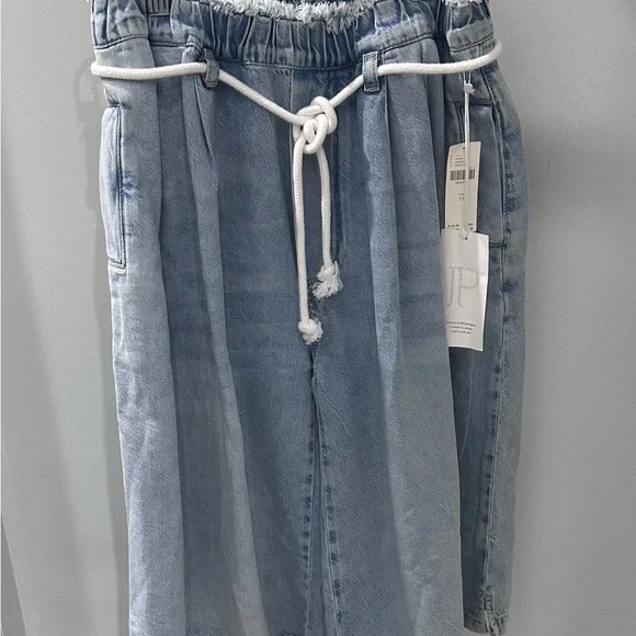 NWT Pilcro By Anthropologie Light Blue Denim Culottes Size XS - Picture 7 of 14